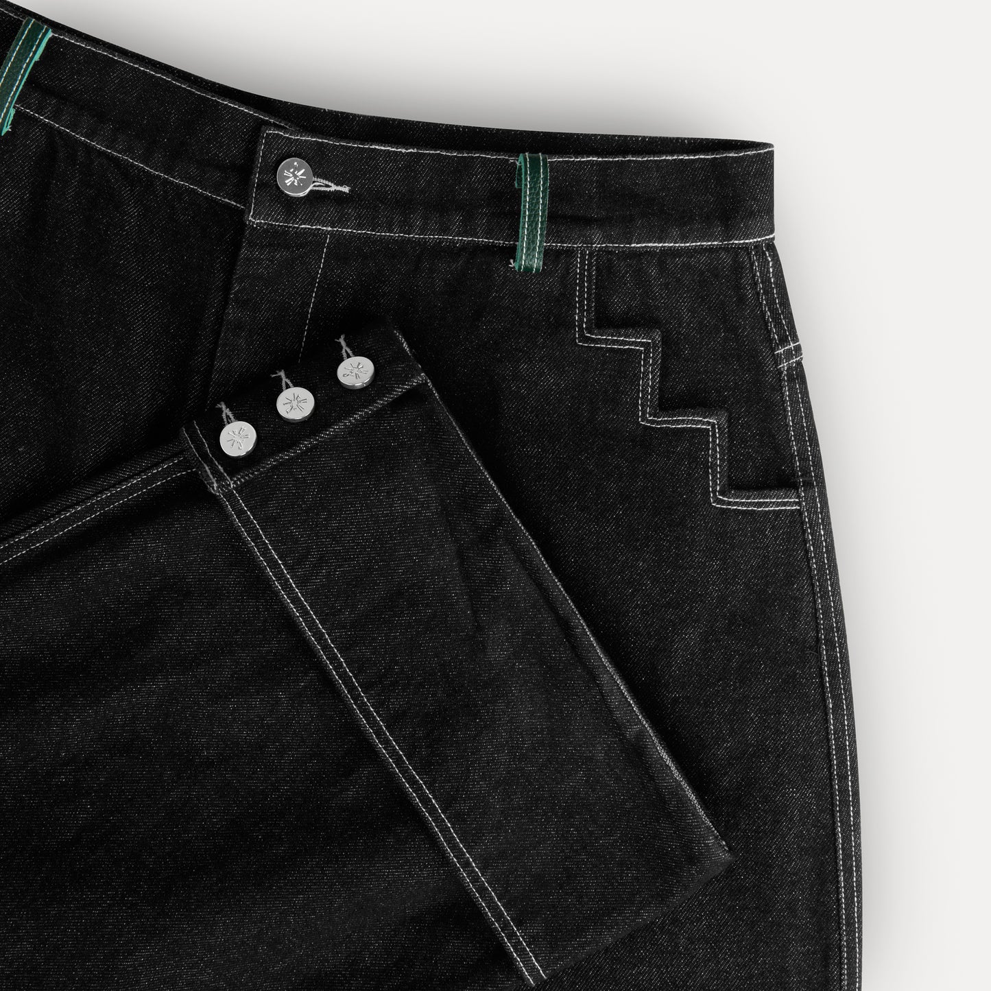 Verdant Step Denim Jeans (Black/Green)