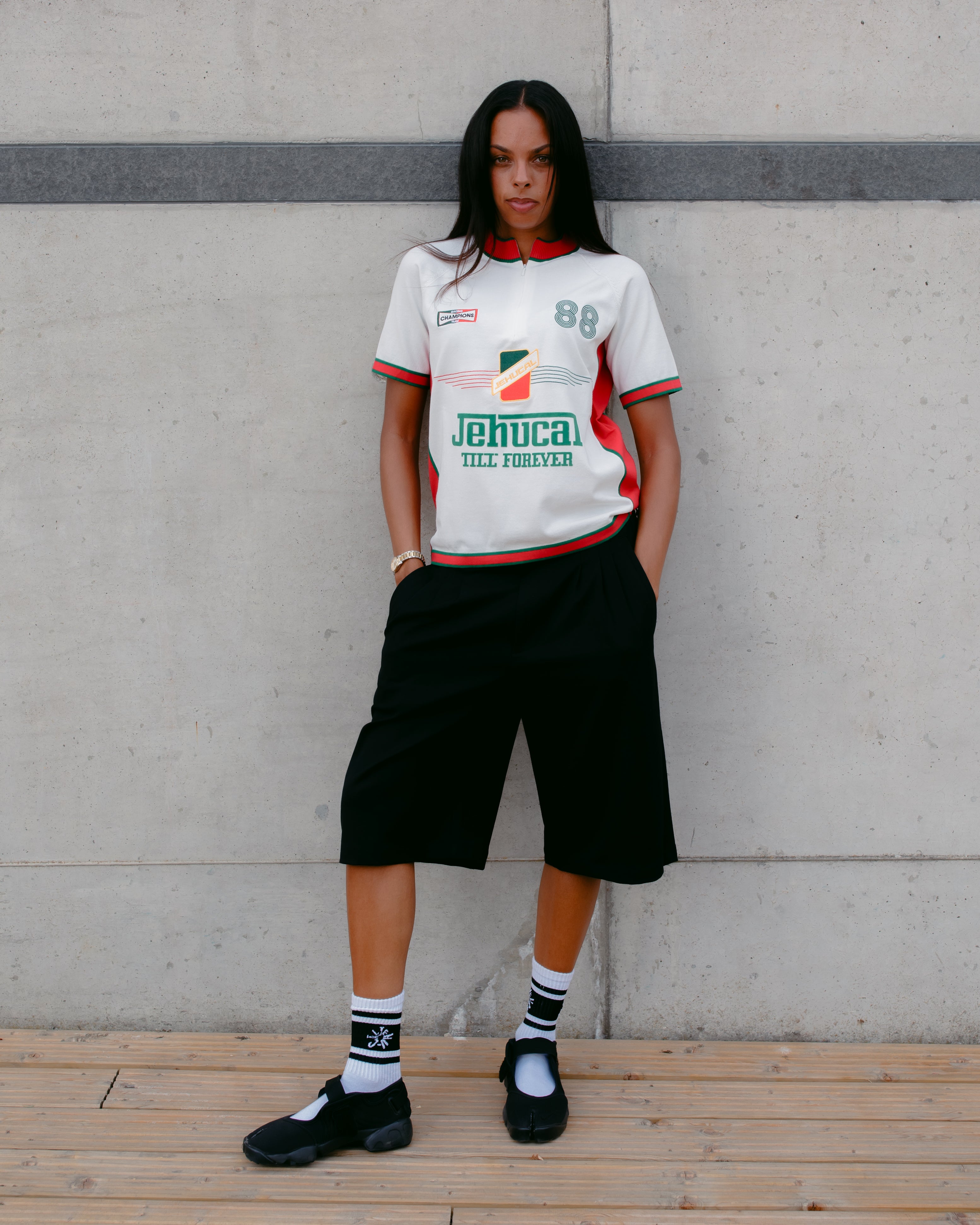Pleated Shorts (Wide Leg)