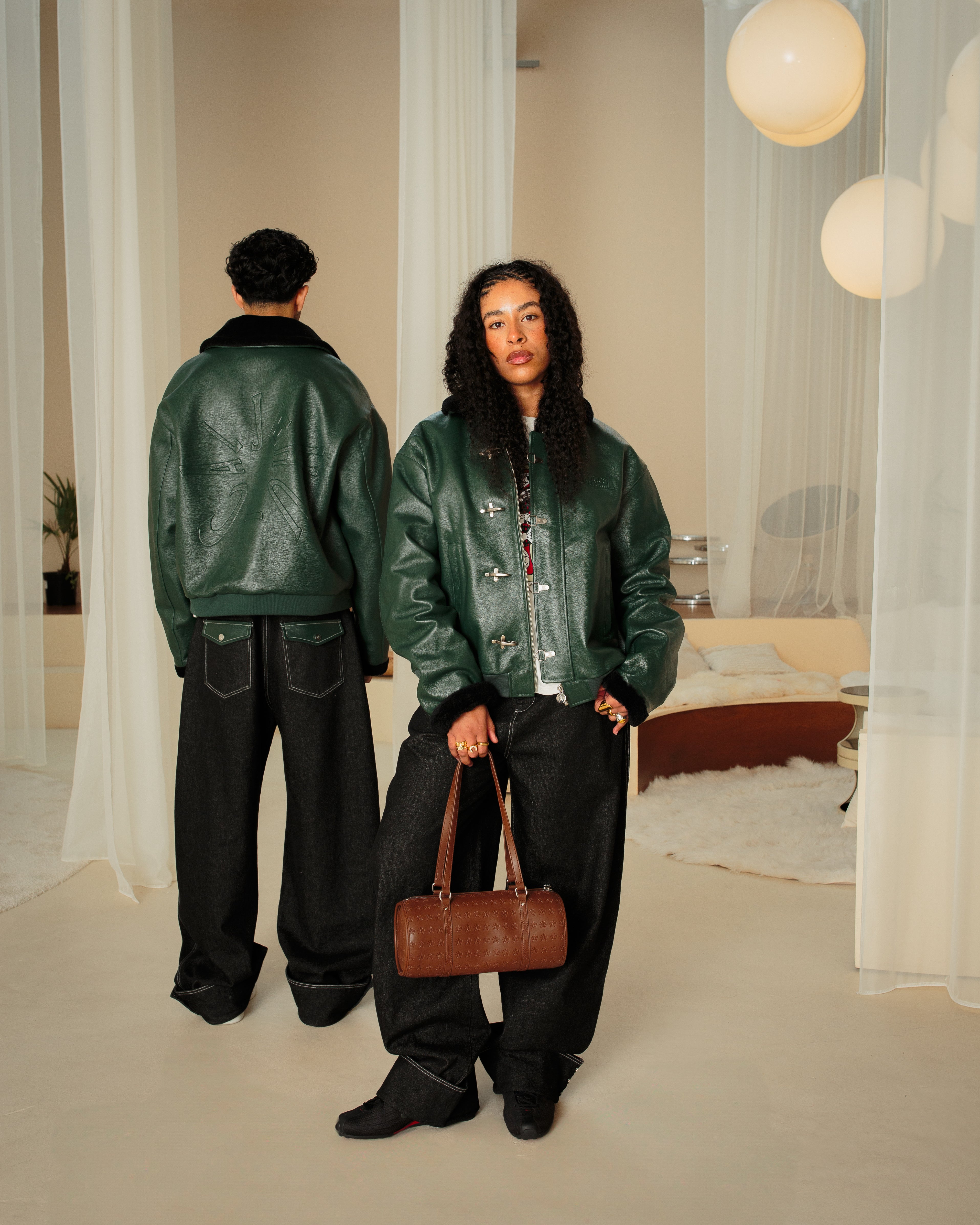 Verdant Clasp Leather Jacket (Removable Fur Collar)