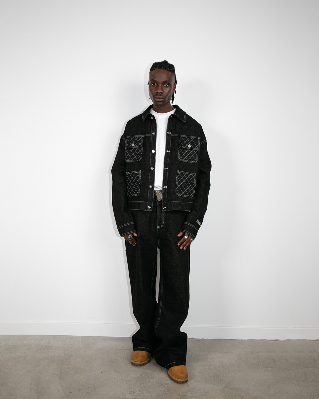 Cross Stitch Denim Jeans (Black/White)